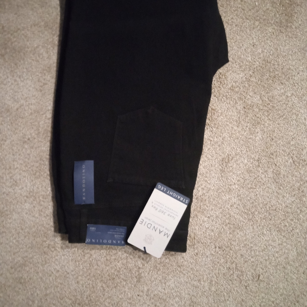 Bandolino ladies's black jeans-Mandie